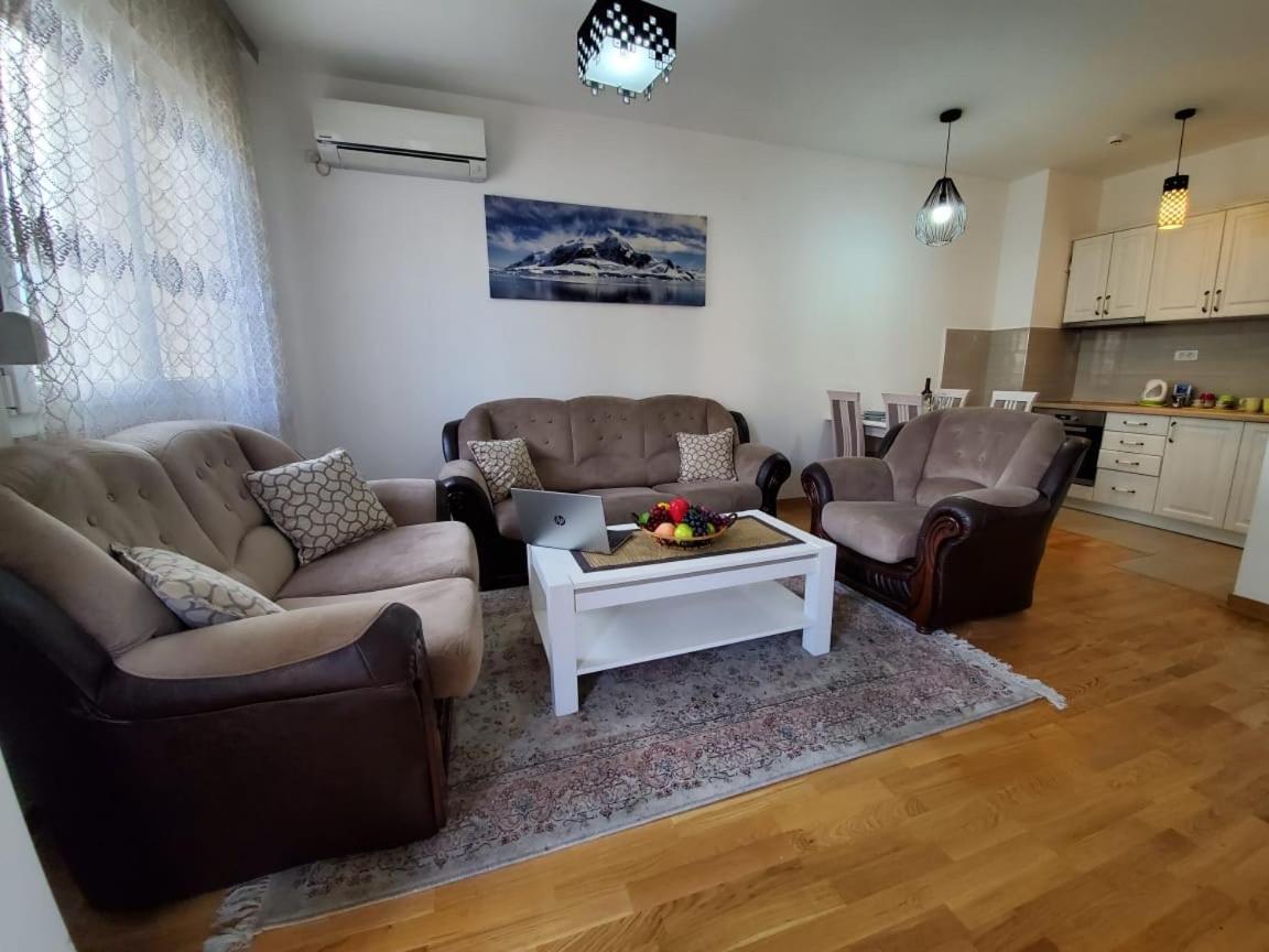 Gran Premium Apartment Podgorica Exterior photo